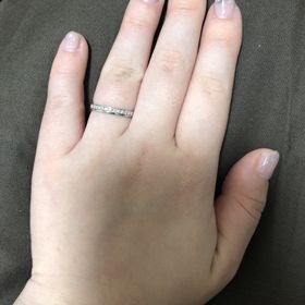 【ラザール ダイヤモンド(LAZARE DIAMOND)の口コミ】 サイズが合わなくなった場合に、初回は無料で指輪を交換して頂ける点。2回…