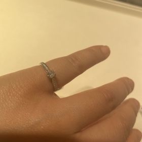 【festaria bijou SOPHIA(フェスタリア ビジュソフィア)の口コミ】 プラチナで正面から見ても横から見ても可愛いデザインを探してました。こ…