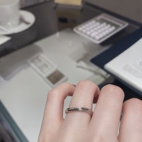 【銀座ダイヤモンドシライシの口コミ】 洗練されたデザインで普段使いができ、年齢を重ねたどんな自分にも似合う…