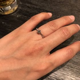 【4℃ BRIDAL(ヨンドシーブライダル)の口コミ】 彼女がずっとオーダーメイドがいいと話しており、セミオーダーで考えてい…