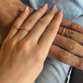 【PRIMA PORTA(プリマポルタ)の口コミ】 指輪のデザインがとっても可愛くて一目惚れしました。ダイヤがキラキラと…