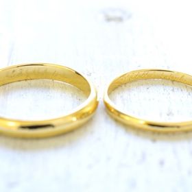 【湘南彫金工房 andfuseの口コミ】 元々プラチナの予定で行きましたが行って付けてみてゴールドの方が2人とも…
