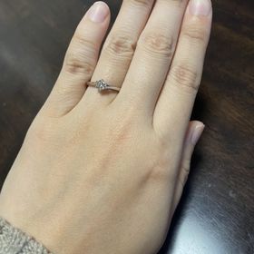 【銀座ダイヤモンドシライシの口コミ】 銀座ダイヤモンドシライシを見た後に、他にも違うお店を見ましたが、婚約…