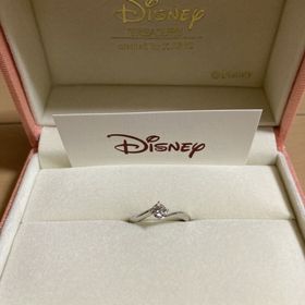 【ケイウノ ブライダル(K.UNO BRIDAL)の口コミ】 ディズニーの刻印が可能なことが決め手でした。彼女がグーフィーが好きな…