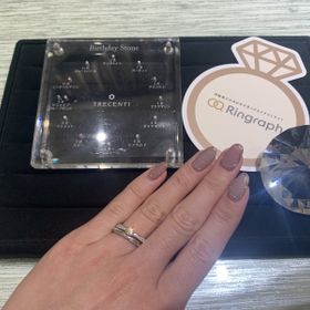 【TRECENTI(トレセンテ)の口コミ】 幅広でキラキラとメレの入っている指輪が好みという要望を伝えたら、要望…