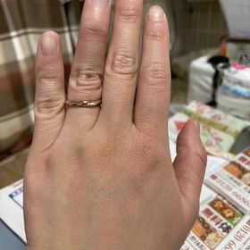 【アイプリモ(I-PRIMO)の口コミ】 ピンクゴールドで色味がよく、デザインもよかったので決めました。いいと…