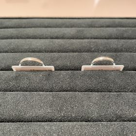 【TRECENTI(トレセンテ)の口コミ】 とてもシンプルなデザインを希望でしたが、太さや厚みが違うものも紹介し…