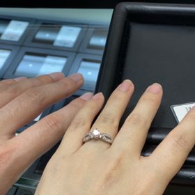 【LEHAIM(レハイム)の口コミ】 サイドが永遠、インフィニティの形をしていて他にこのデザインがなく非常…