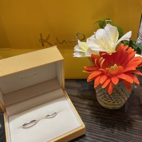 【ケイウノ ブライダル(K.UNO BRIDAL)の口コミ】 色々なブランドを調べていましたが、ケイウノではディズニーコラボの指輪…