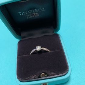 【ティファニー(Tiffany & Co.)の口コミ】 プロポーズの際いただきました。自分で選んだものではなく、サプライズで…
