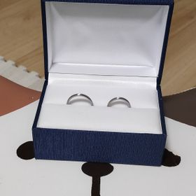 【Ptau(ピトー)の口コミ】 【指輪のデザイン】
シンプルなものを探していたのでこのブランドのものを…