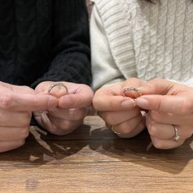 【出雲結(いずもゆい)の口コミ】 来店前から二人で曲線のデザインがいいなと話していて、最終的にイメージ…