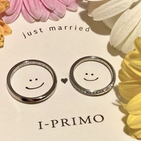【アイプリモ(I-PRIMO)の口コミ】 ダイヤが付いているシンプルめのリングを探していました。ウェーブがいい…
