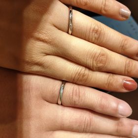 【TRECENTI(トレセンテ)の口コミ】 これまでにも多くの他の店を回っていましたが、たくさん試着させていただ…