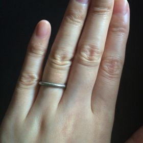 【ティファニー(Tiffany & Co.)の口コミ】 年齢を重ねても上品に使える指輪が欲しく、こちらを選びました。
ただ、シ…