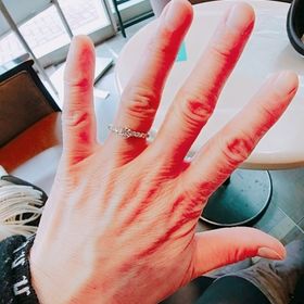 【GALA JEWELRY(ガラジュエリー)の口コミ】 来店する前に欲しいデザイン、お石のクオリティ、カット、大きさ、予算な…