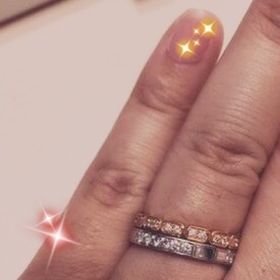 【ハリー・ウィンストン(Harry Winston)の口コミ】 エメラルドカットのダイヤのスッキリとした綺麗さ、ラウンドカットのダイ…