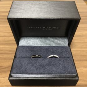 【ラザール ダイヤモンド(LAZARE DIAMOND)の口コミ】 ハーフエタニティの指輪にしようと決めていました。他のブランドとも悩み…