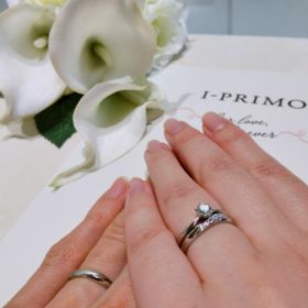 【アイプリモ(I-PRIMO)の口コミ】 デザインと、形(ウエーブ)と、指輪の名前も気に入りました。二人で話し合…