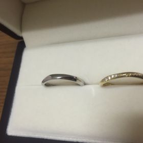 【JEWELRY  KAMATA(ジュエリーかまた)の口コミ】 価格と、デザイン少し変えたり出来ることが出来ることです。
シンプルなが…