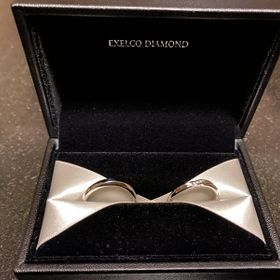【エクセルコダイヤモンド(EXELCO DIAMOND)の口コミ】 旦那がここで婚約指輪をプレゼントしてくれました。指輪の店が豊富な銀座…