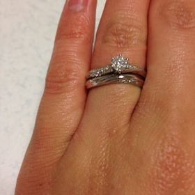 【銀座ダイヤモンドシライシの口コミ】 ダイヤモンドの質からリングの幅など、細かいところまでアドバイス頂きま…