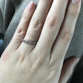 【杢目金屋(もくめがねや)の口コミ】 和の雰囲気の指輪を探していたため、一目惚れしました。木目が、人と同じ…