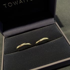 【TOWAIYOU(トワイユ)】の口コミ 資料請求した指輪がたくさんあって悩んだのですが、決め手はデザインの価格...