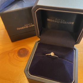 【銀座ダイヤモンドシライシの口コミ】 普段指輪をつけることがないので、派手すぎずなるべくシンプルなものを探…