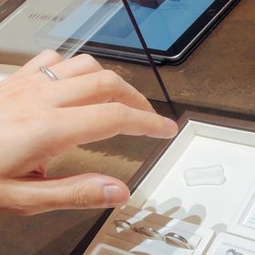 【俄(にわか)の口コミ】 指輪はシンプルなデザインから、珍しいデザインまで種類がとっても豊富で…