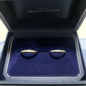 【銀座ダイヤモンドシライシの口コミ】 銀座ダイヤモンドシライシの指輪です。女性用はダイヤモンドが入っていま…