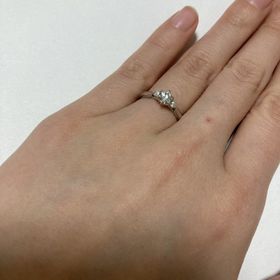 【銀座ダイヤモンドシライシの口コミ】 ダイヤモンドがとても綺麗でした。他のブランドのダイヤモンドも見ました…