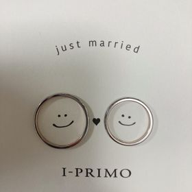 【アイプリモ(I-PRIMO)の口コミ】 指輪の決め手は、シンプルさと細さ。違和感なく付けられる物が2人の希望。…
