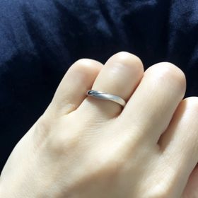 【アイプリモ(I-PRIMO)の口コミ】 ウェーブの感じ、マット加工が決め手でした。アトピーがあるため、プラチ…