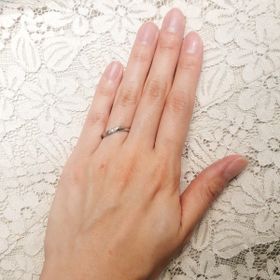 【アイプリモ(I-PRIMO)の口コミ】 今まで指輪をつけた事がなく、付け心地が心配でしたがこちらの指輪は邪魔…
