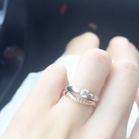 【ティファニー(Tiffany & Co.)の口コミ】 婚約指輪のティファニーの指輪を購入したので、結婚指輪もティファニーの…