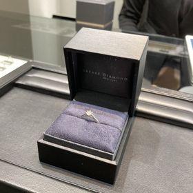 【ラザール ダイヤモンド(LAZARE DIAMOND)の口コミ】 1番はダイヤモンドのきらめきです！
ハイブランド含め何店舗も足を運びま…