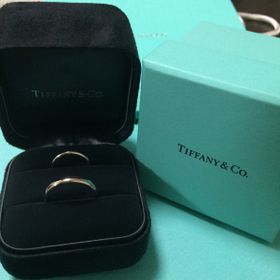 【ティファニー(Tiffany & Co.)の口コミ】 もともとプラチナでシンプルなデザインの普段から使える指輪がほしかった…
