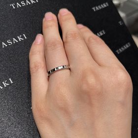 【TASAKI(タサキ)の口コミ】 TASAKIさんのピアノ
ファッションリング感覚で楽しめるような
プラチナの…