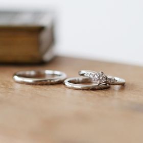 【サロン・ド・ルシェルの口コミ】 結婚指輪は2人とも特にこだわりはなかったのでプラチナでシンプルなものに…