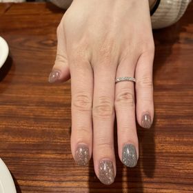 【宝寿堂(ほうじゅどう)の口コミ】 何店舗も指輪屋さん見に行きました。
百貨店ブランドも何度も行ったし、イ…