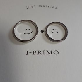【アイプリモ(I-PRIMO)の口コミ】 デザインがとても気に入りました。
男性用はシンプルだけど、溝がななめに…