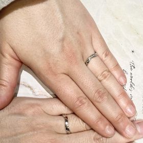 【ラザール ダイヤモンド(LAZARE DIAMOND)の口コミ】 その名の通り、波をイメージしたデザインがダイナミックで気に入りました…