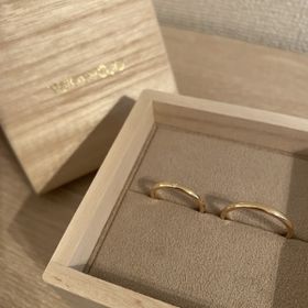 【YUKA HOJO(ユカホウジョウ)の口コミ】 シンプルでありながらも、個性が出るデザインばかりで他のブランドと比べ…