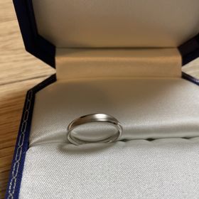 【ヴァンドーム青山(VENDOME AOYAMA)の口コミ】 スマートでスタイリッシュなデザインに一目惚れをしたためです。ペアで指…