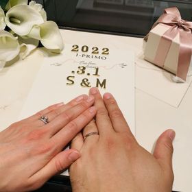 【アイプリモ(I-PRIMO)の口コミ】 デザインが気に入りました！
ダイヤがウェーブ状に入っていてとても素敵だ…