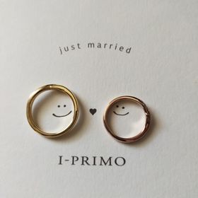 【アイプリモ(I-PRIMO)の口コミ】 デザインの種類は合わせて色だけお互いが似合う色にしました。婚約指輪の…