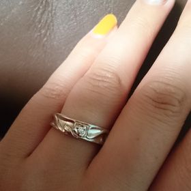 【ケイウノ ブライダル(K.UNO BRIDAL)の口コミ】 指輪じたいが太めを探していてどのお店もなかなかなく、ここでは自分たち…