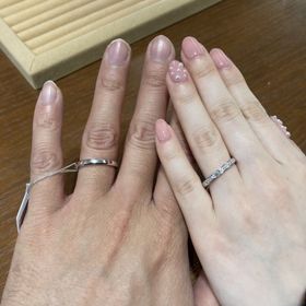 【TRECENTI(トレセンテ)の口コミ】 真ん中に大きめのダイヤモンドが付いていて他とは被りにくいデザインで、…