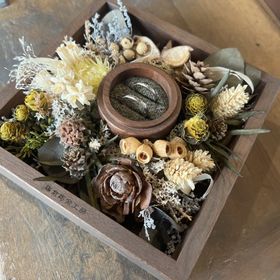 【鎌倉彫金工房の口コミ】 こだわりのブランドとか特になく、既製品で適当にきめるくらいなら2人で思…